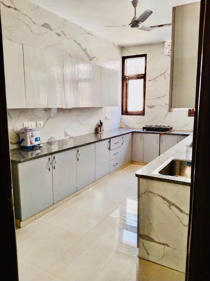 Fortune Home Service Apartment 2Bhk,E28 Saket 2A Neu-Delhi Exterior foto