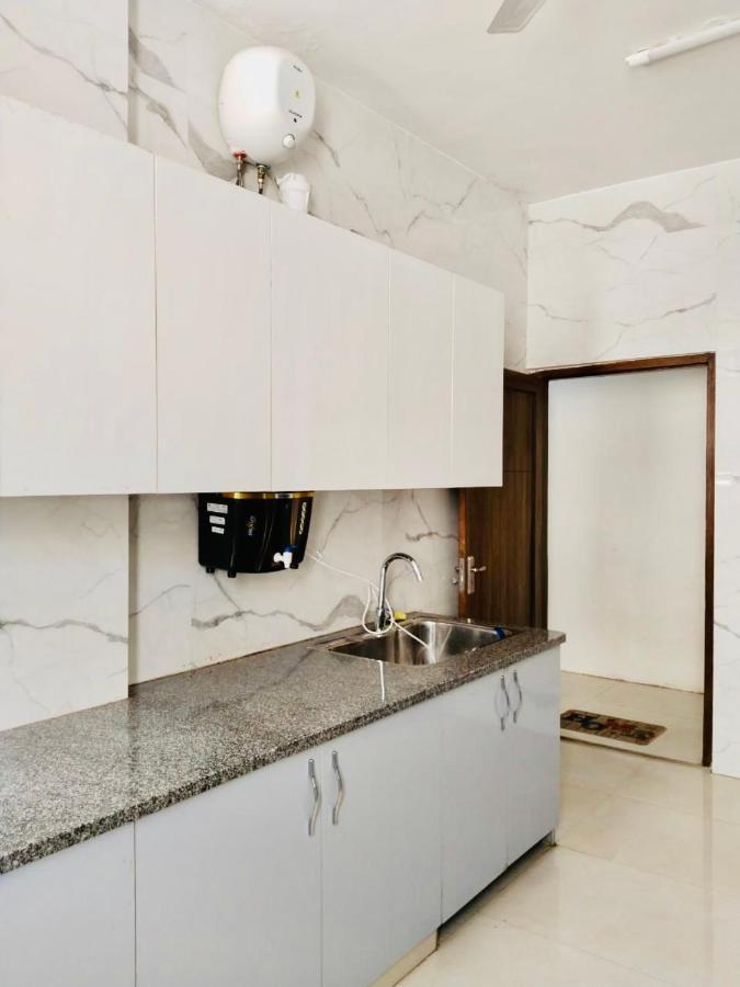 Fortune Home Service Apartment 2Bhk,E28 Saket 2A Neu-Delhi Exterior foto