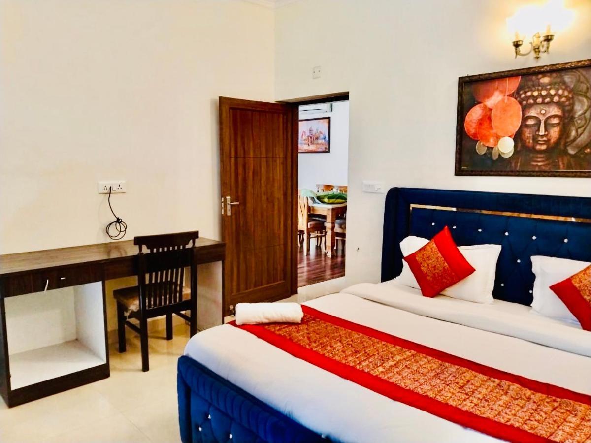 Fortune Home Service Apartment 2Bhk,E28 Saket 2A Neu-Delhi Exterior foto